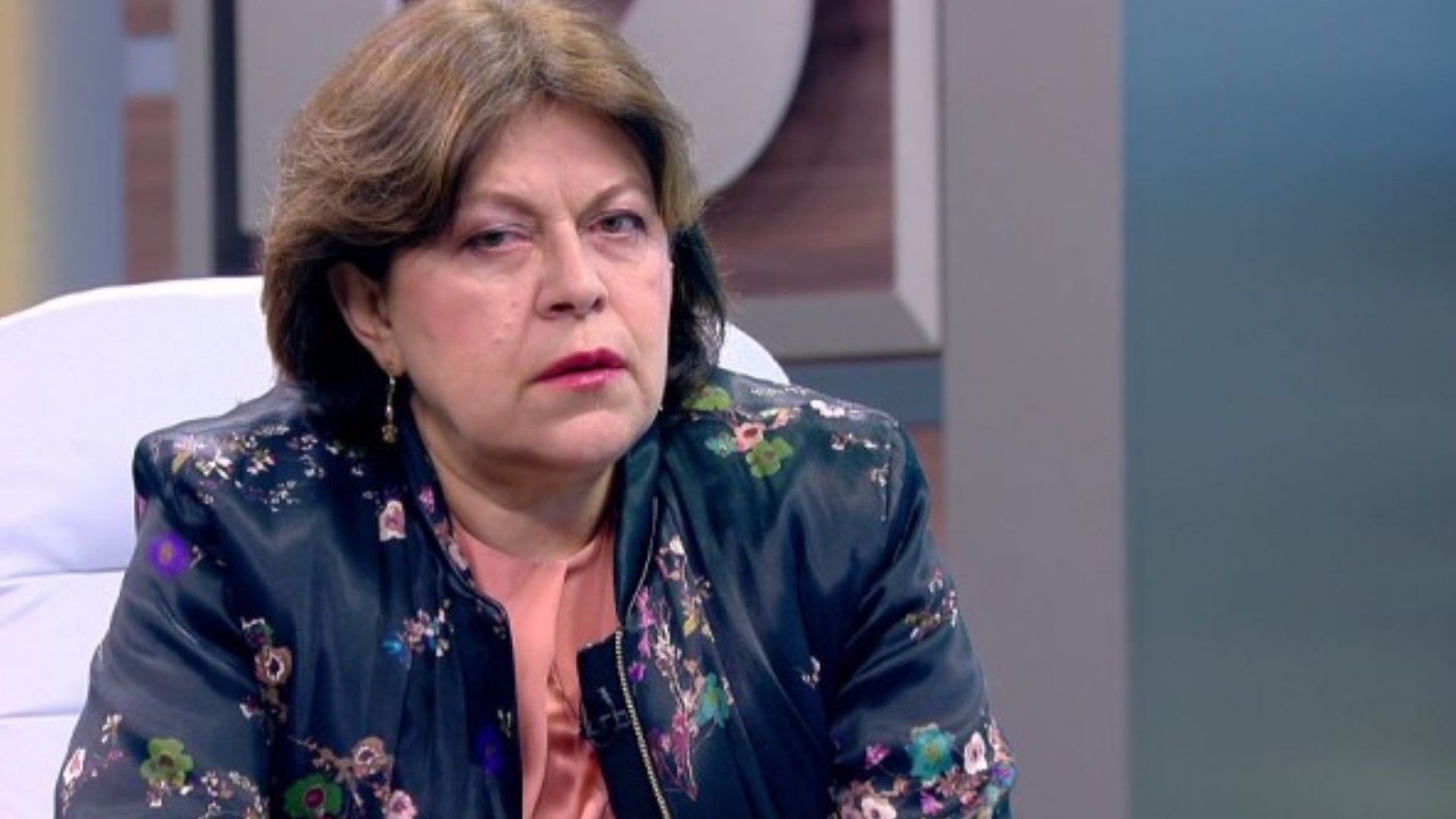 Целта на акциите срещу т нар олигарси е да хвърлим