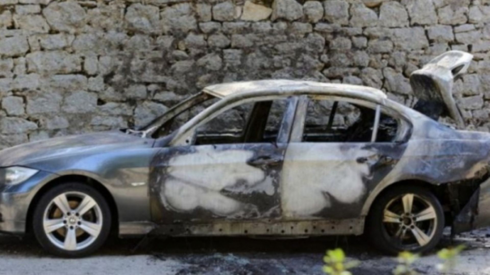 До 5 години затвор за хърватина, опожарил кола с левскари