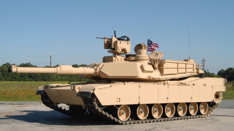 Руски Т-80 се срещна с американски Abrams на учения