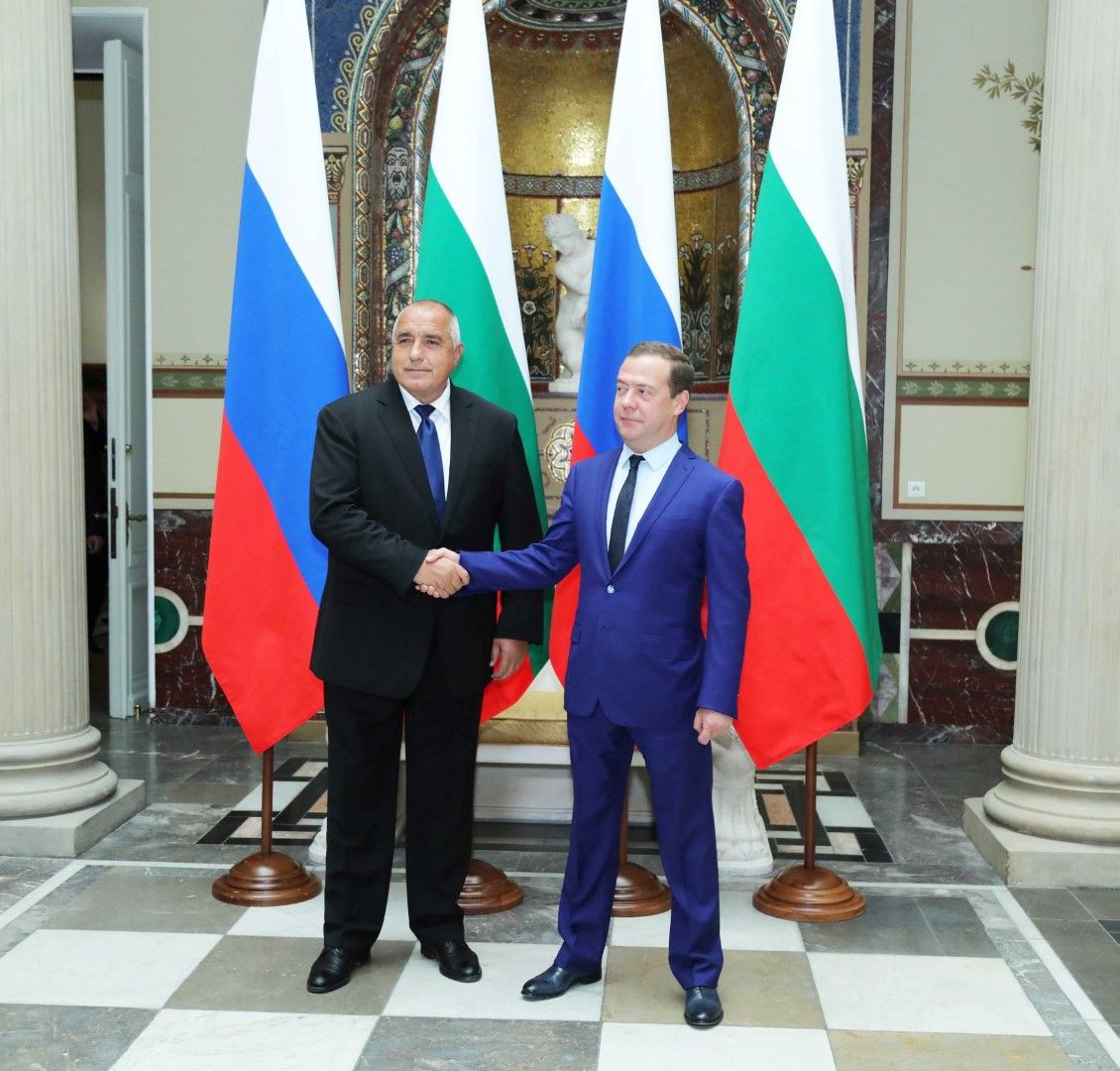 След срещата с Медведев, българският премиер ще разговаря и с президента Владимир Путин
