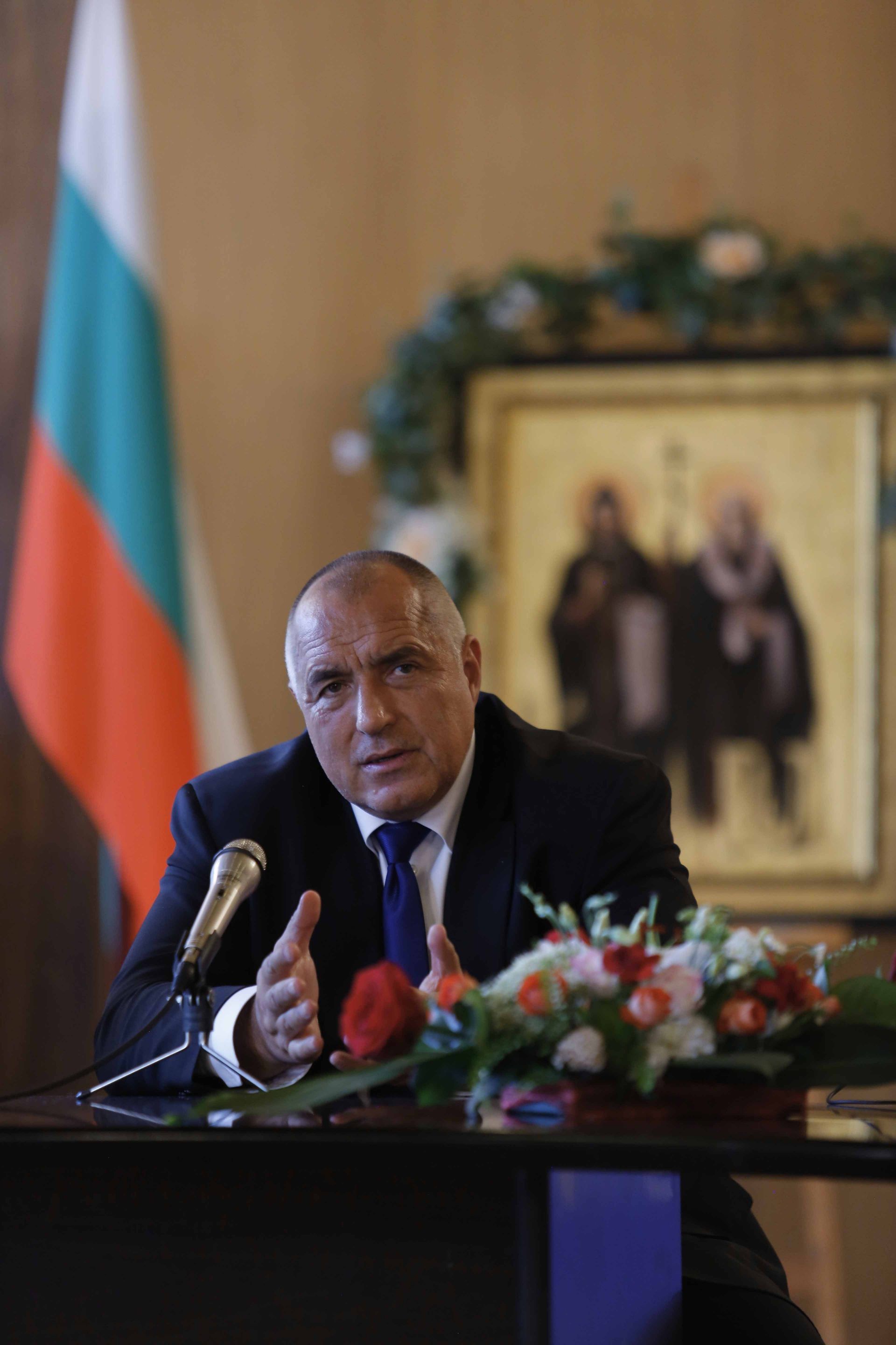 Бойко Борисов разказа на българите в Москва за срещата му с Путин