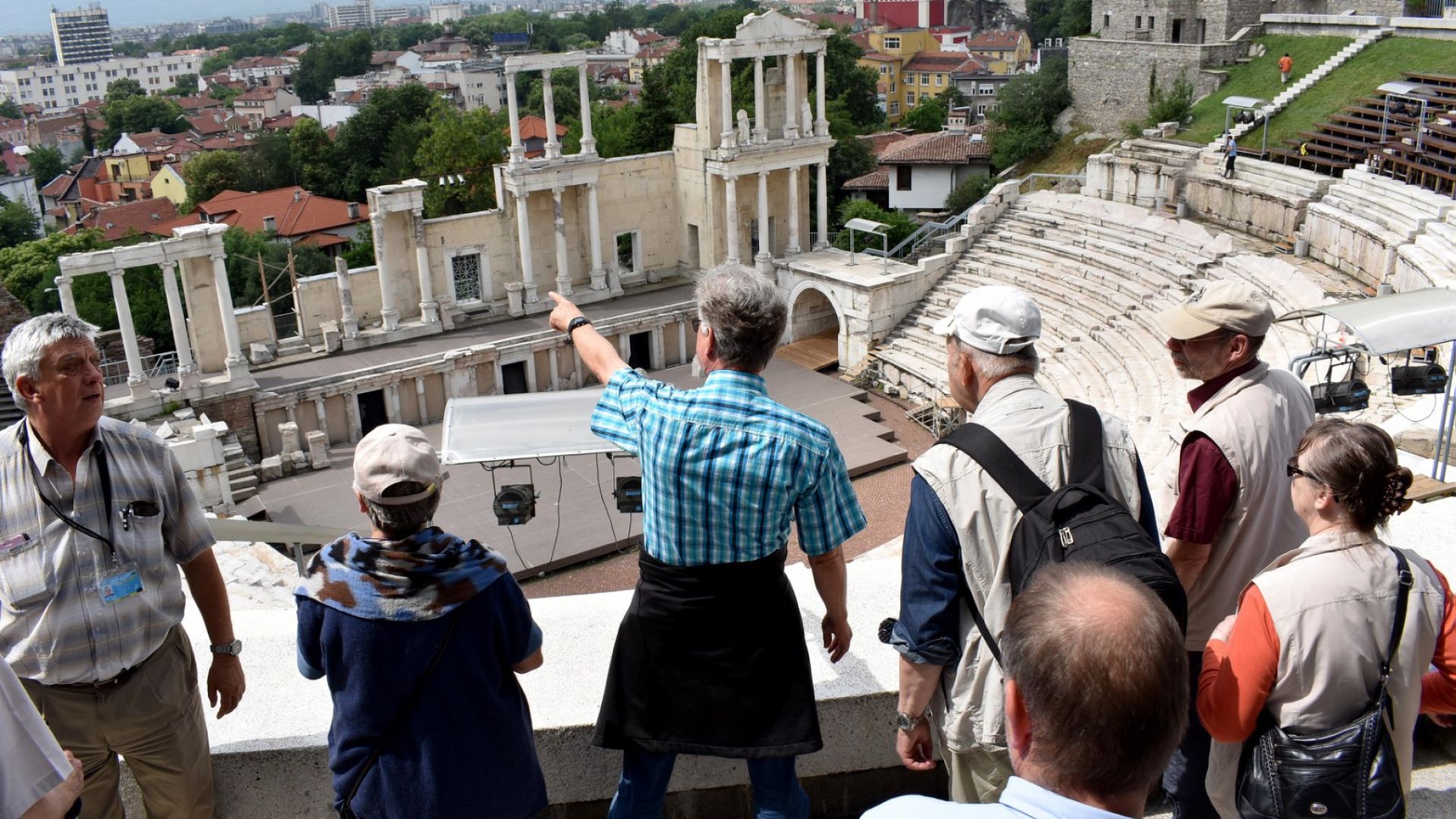 Повече от 8 423 млн са чуждестранните туристически посещения в България