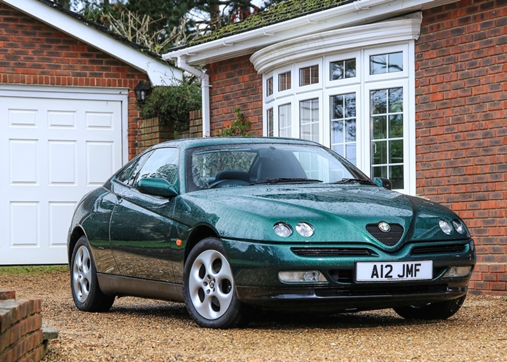 Alfa Romeo възражда легендата GTV с модел с над 600 к.с.