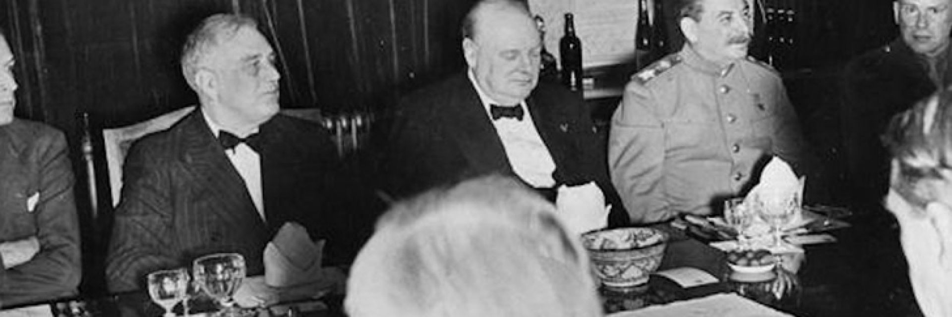 Дядото на Владимир Путин бил шеф в кухнята на Сталин