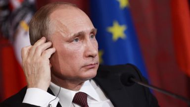 Путин отрече да е цар в Русия и че иска да разбива ЕС