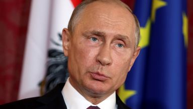 1, 2 млн. въпроса изпратени до Путин, руснаците питат за скъпия бензин и късната пенсия