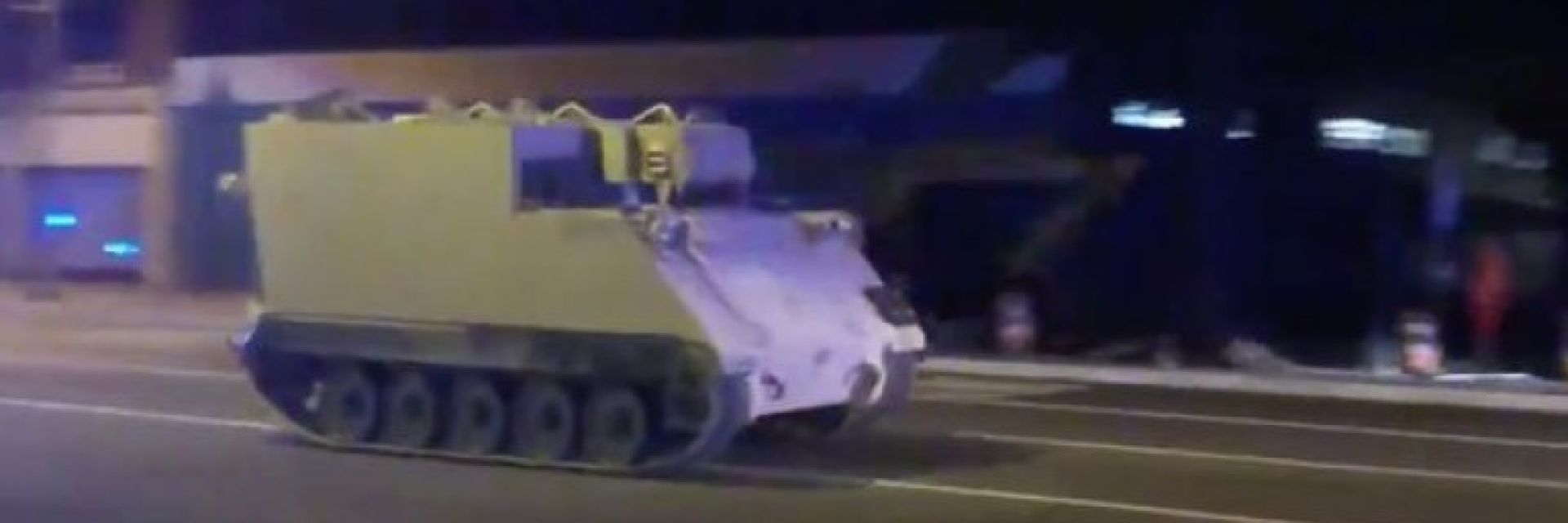 Американски военен открадна БТР, полицаи го гонят 2 часа (видео)