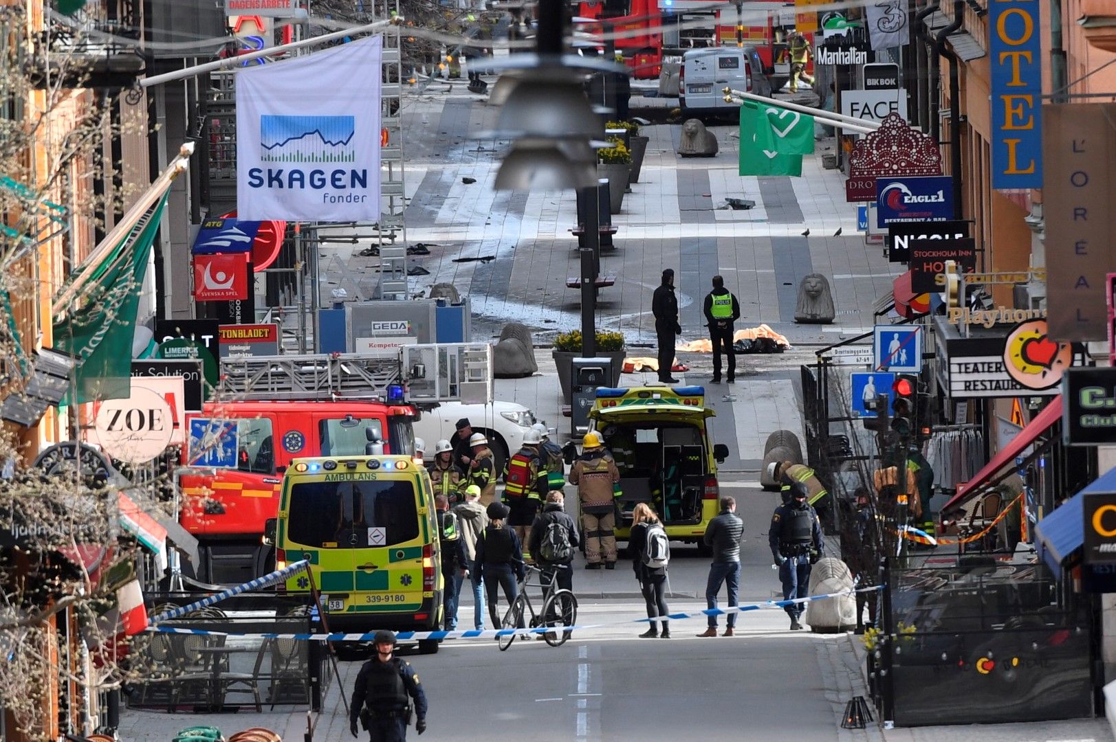 Петима души загинаха при терористичната атака