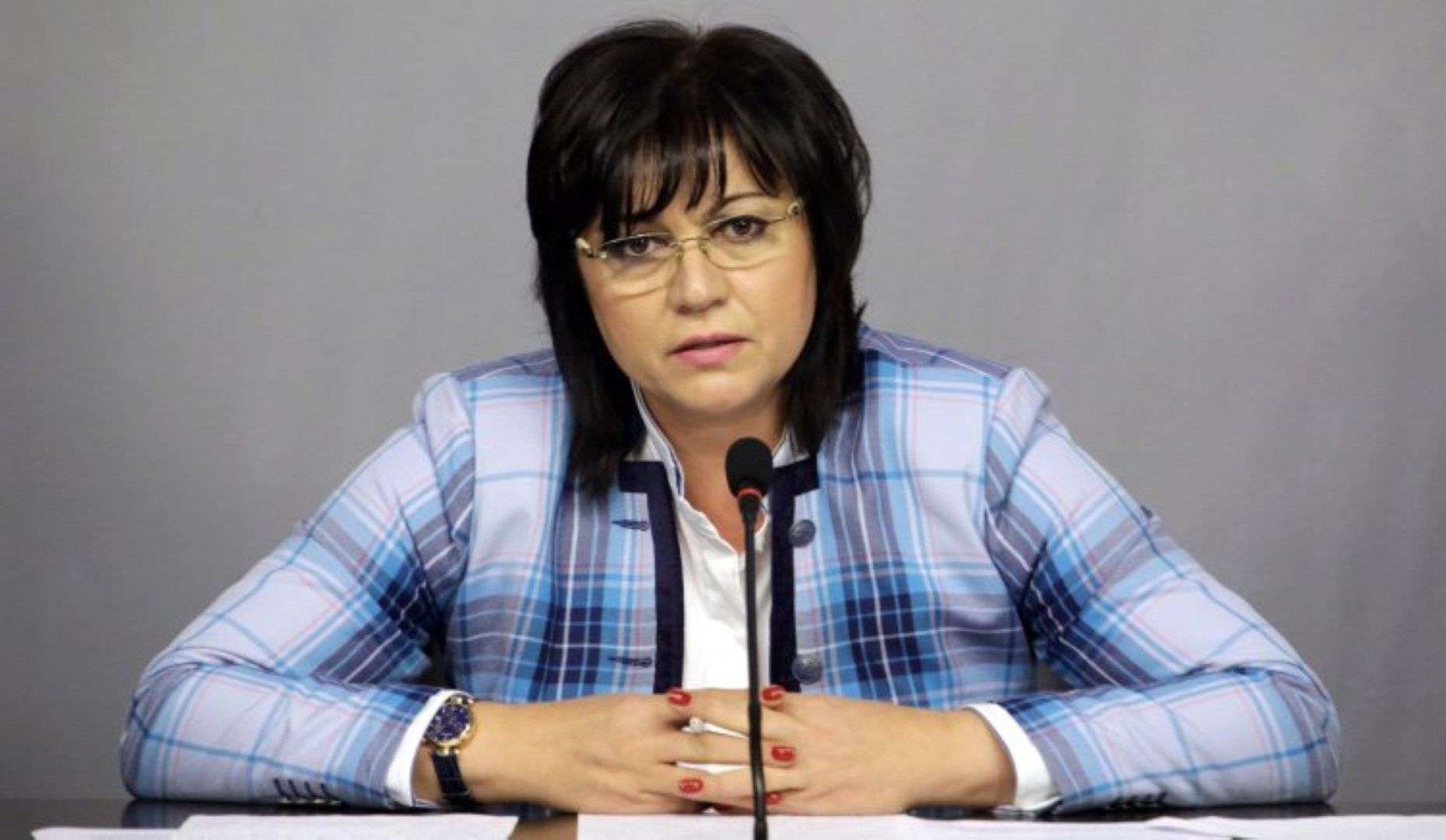 Корнелия Нинова обвини Борисов в непознаване на материята по случая с "Олимпик"