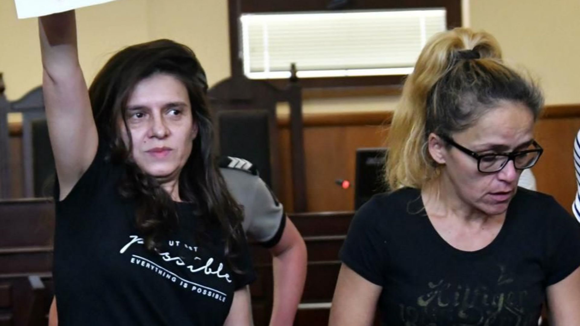 Твърдо не е имало подкуп и не е ставало дума