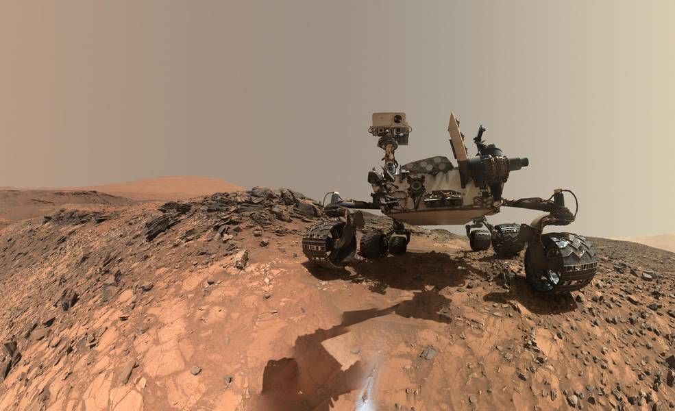 Марсоходът "Кюриосити" е намерил на Марс органични молекули с неясен произход в бивше корито на река на възраст 3 милиарда години