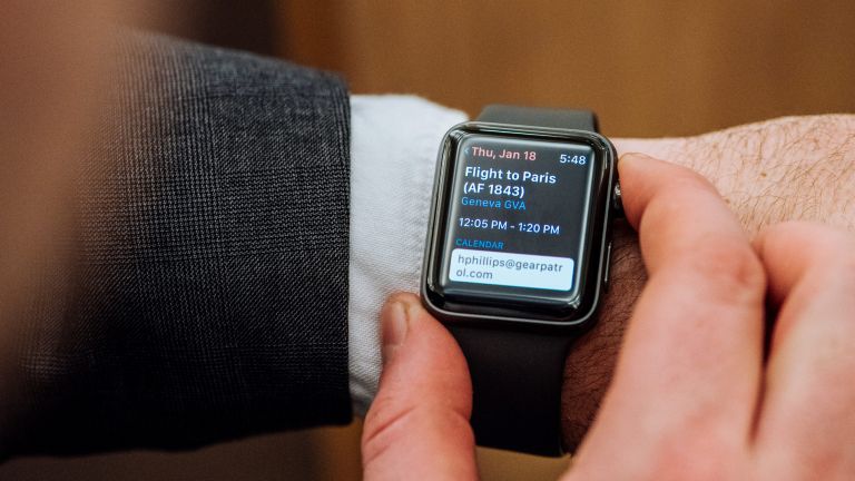 Кардиолог обвини Apple в незаконното използване на негов патент в Apple Watch