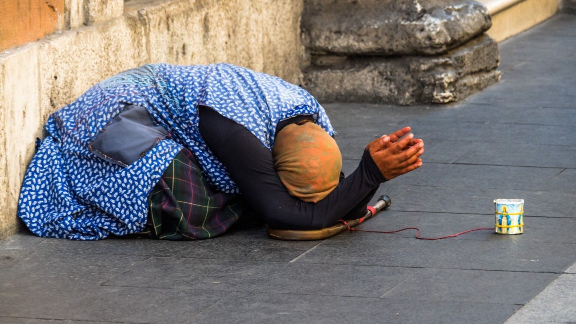 Специализираната прокуратура привлече към наказателна отговорност двама души за участие