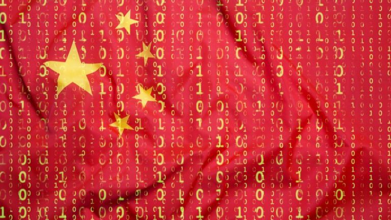 Китайски хакери откраднаха планове за секретно оръжие от американска база