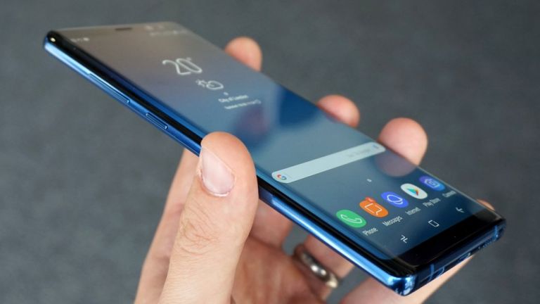 Samsung Galaxy S10 може да има четворна камера