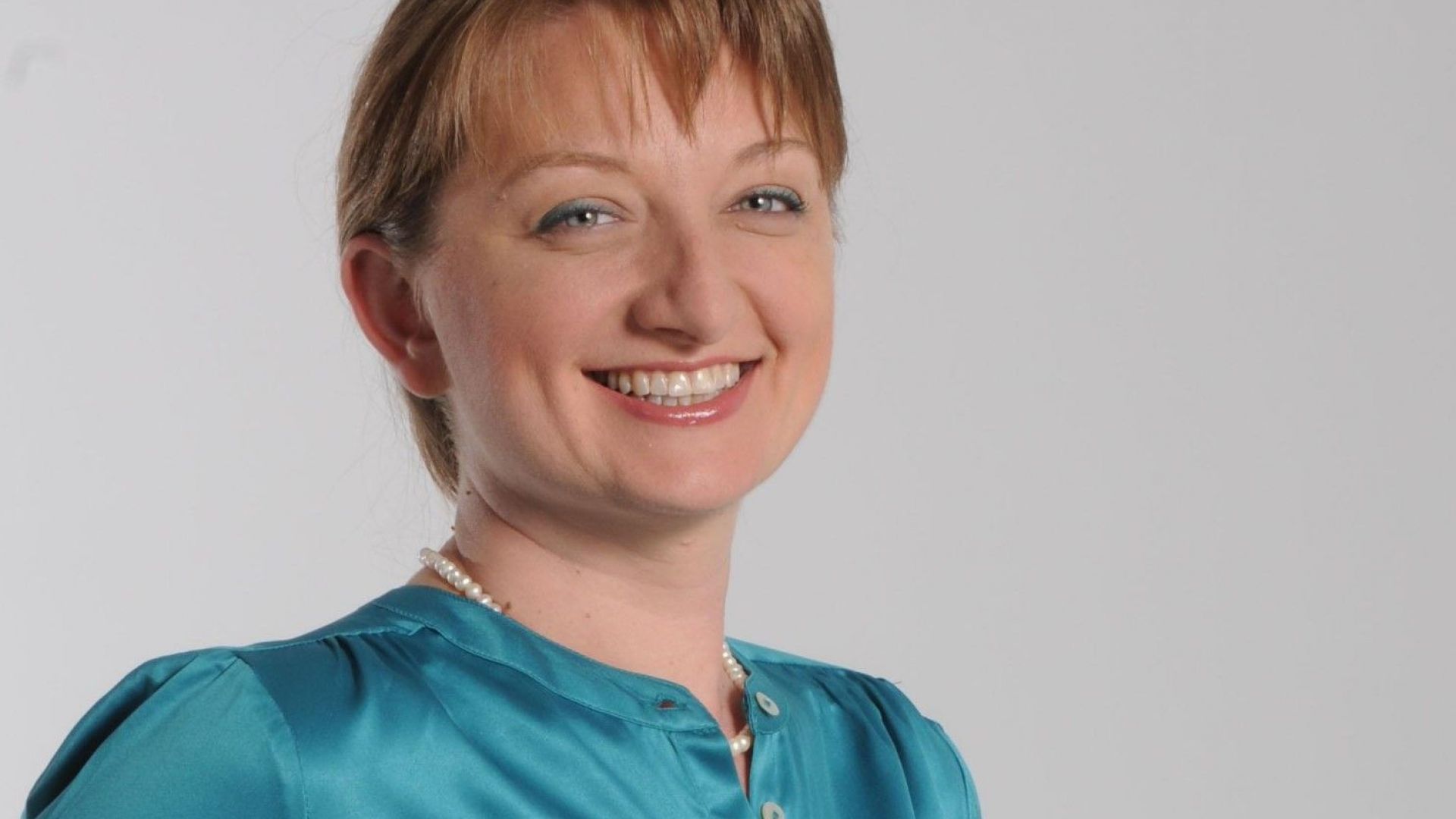 Деница Сачева е най-вероятният нов социален министър
