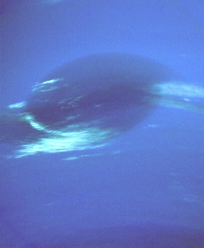 Нептун има множество мега-бури