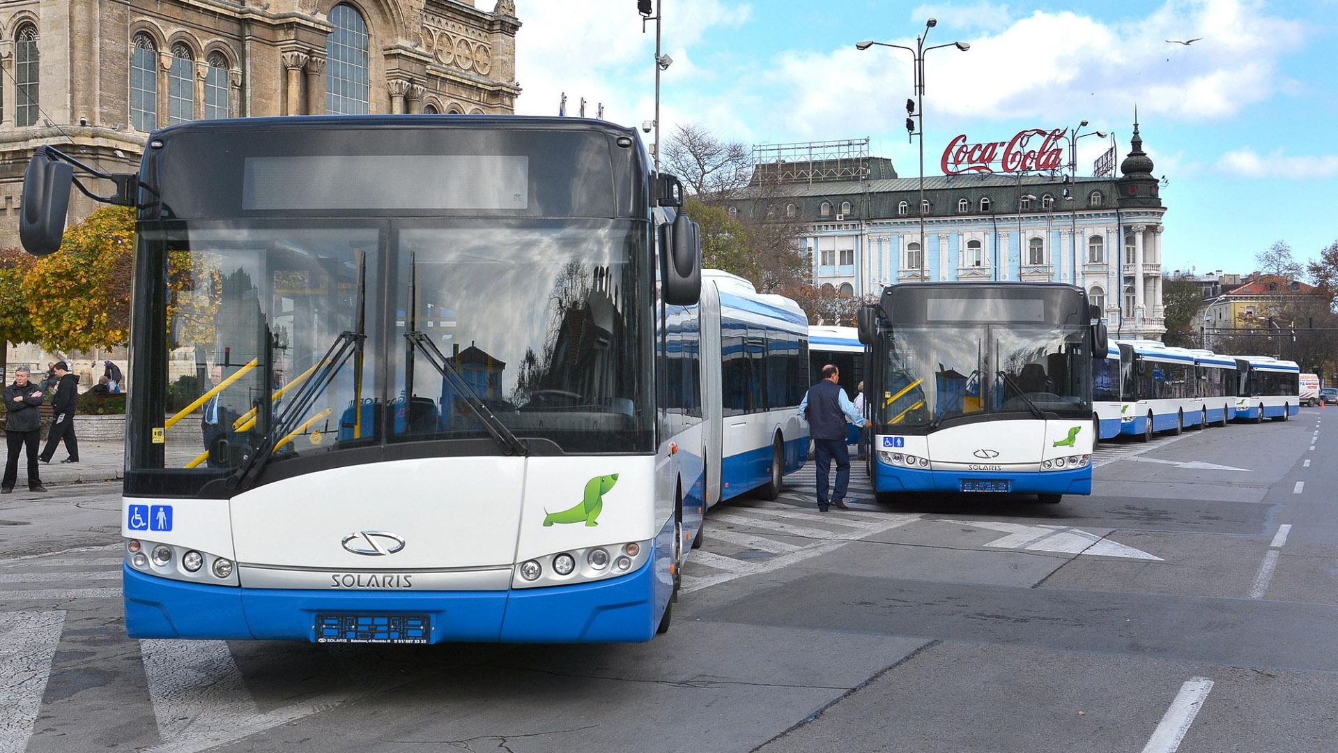 Протест: 2000 автобуса ще оставят пътници без превоз час и половина