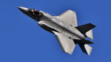САЩ и НАТО разполагат Ф-22 и Ф-35 в Европа