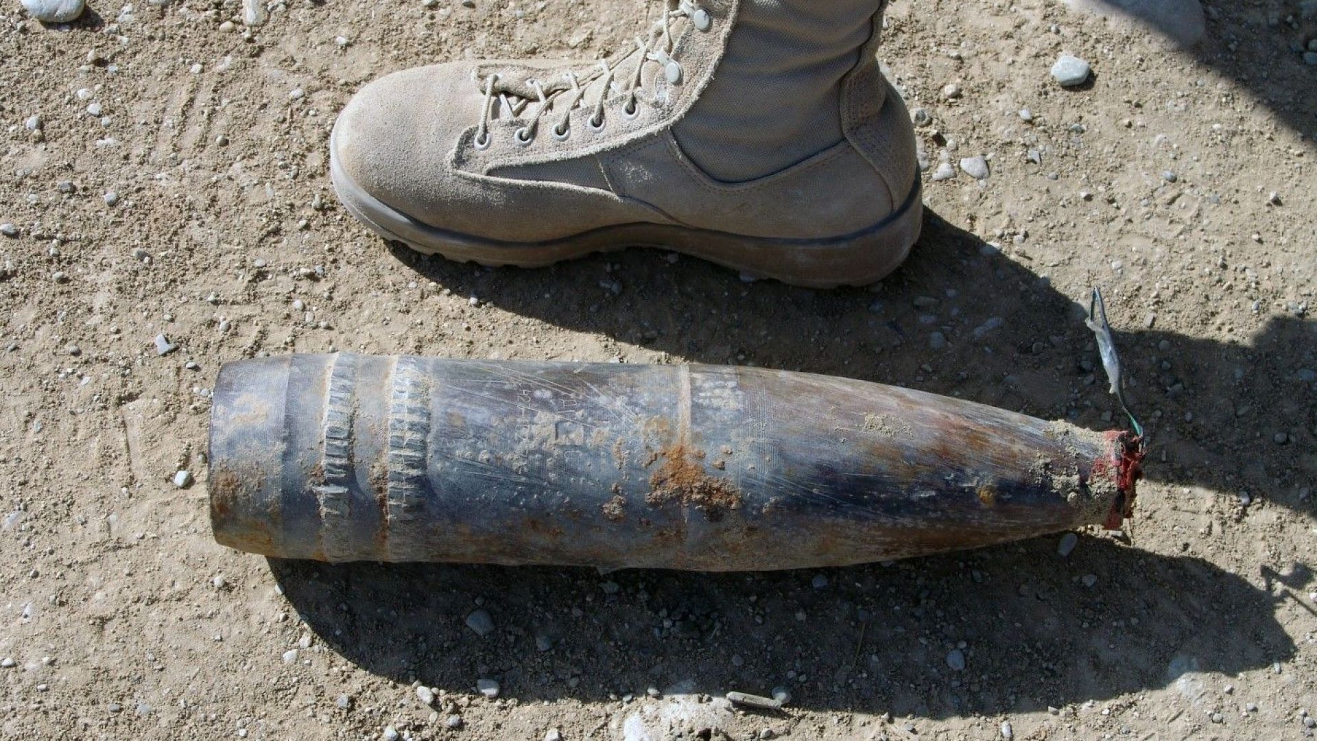 Войник от силите на НАТО в Афганистан бе убит при "вътрешна атака"