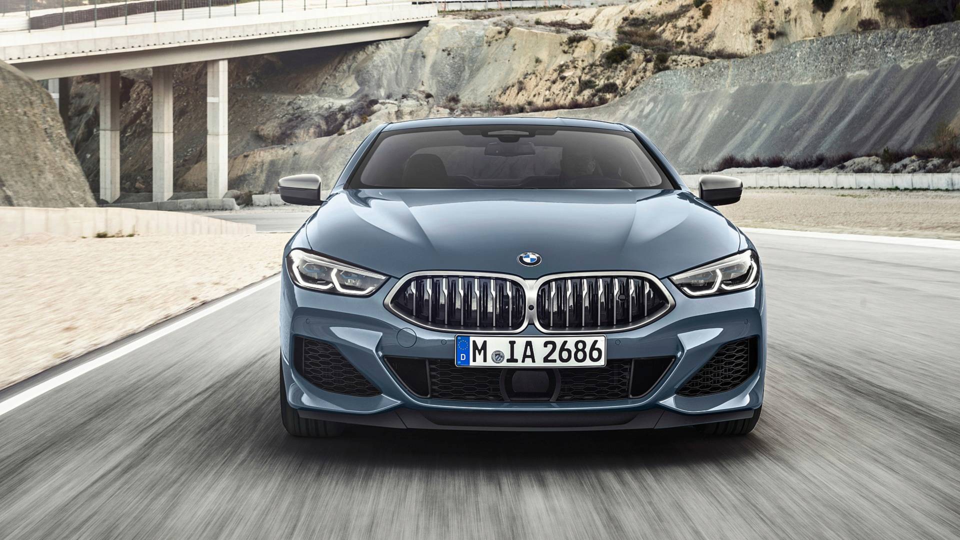 Задава ли се ултра луксозното BMW 9 серия?