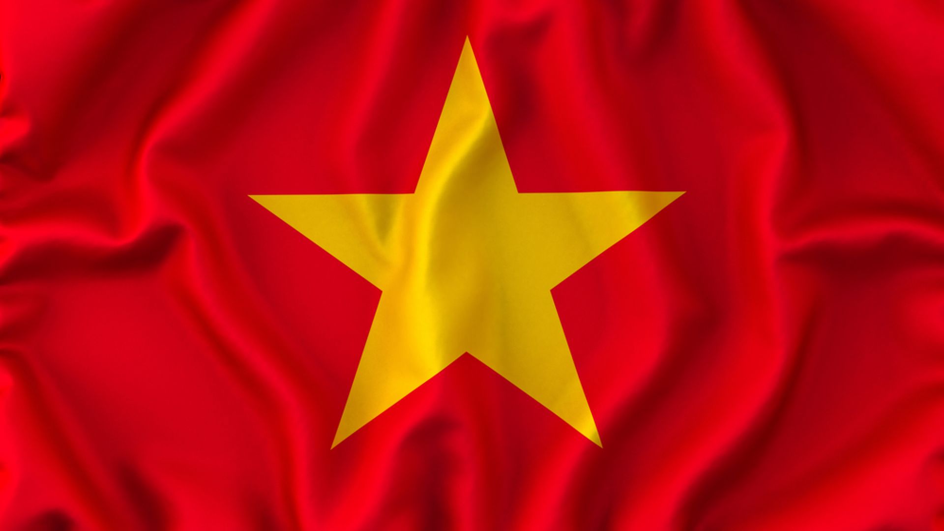 Хиляди протестират срещу чуждите инвестиции във Виетнам