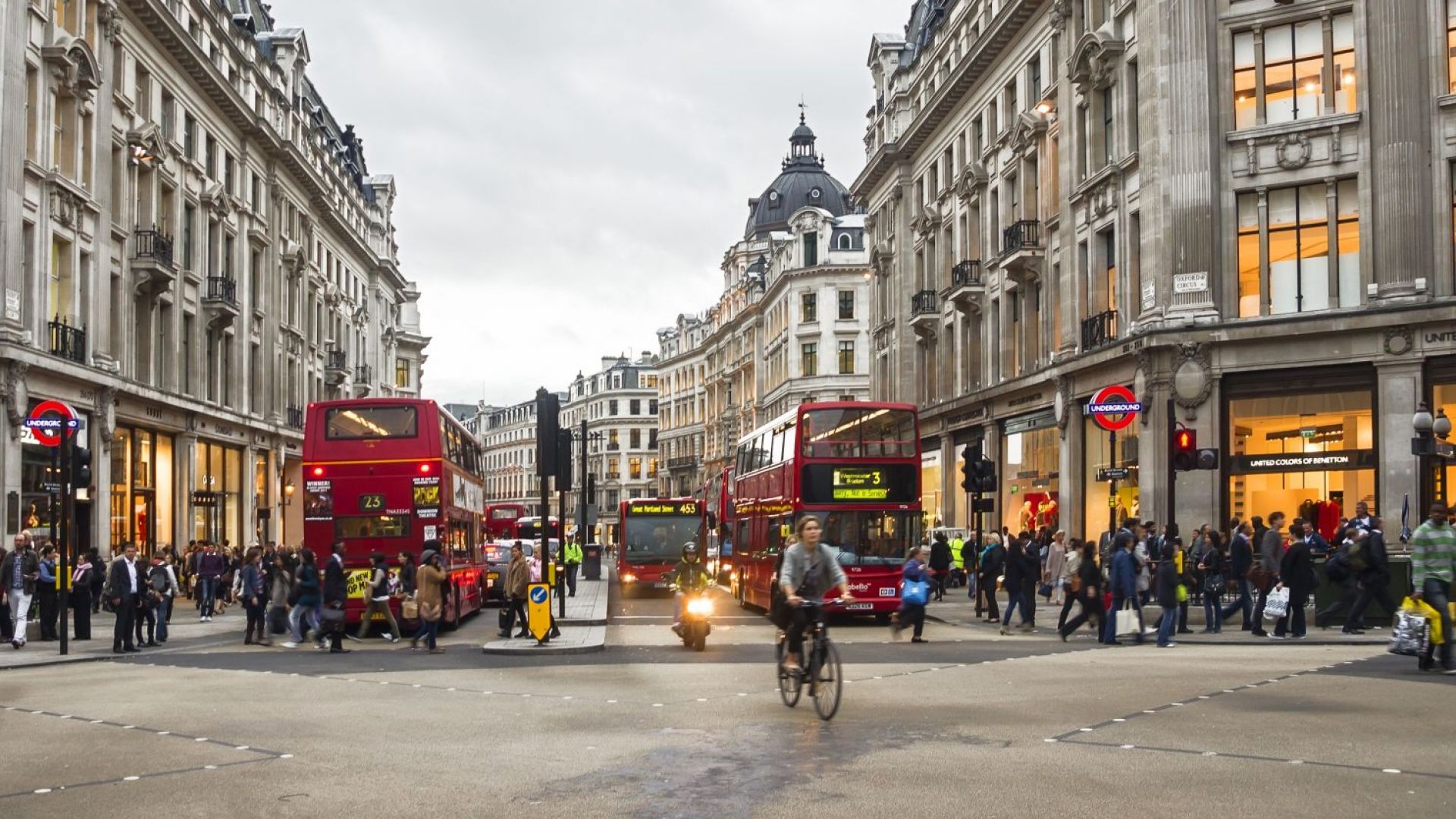 Банди от добре обучени български и румънски жени печелят по