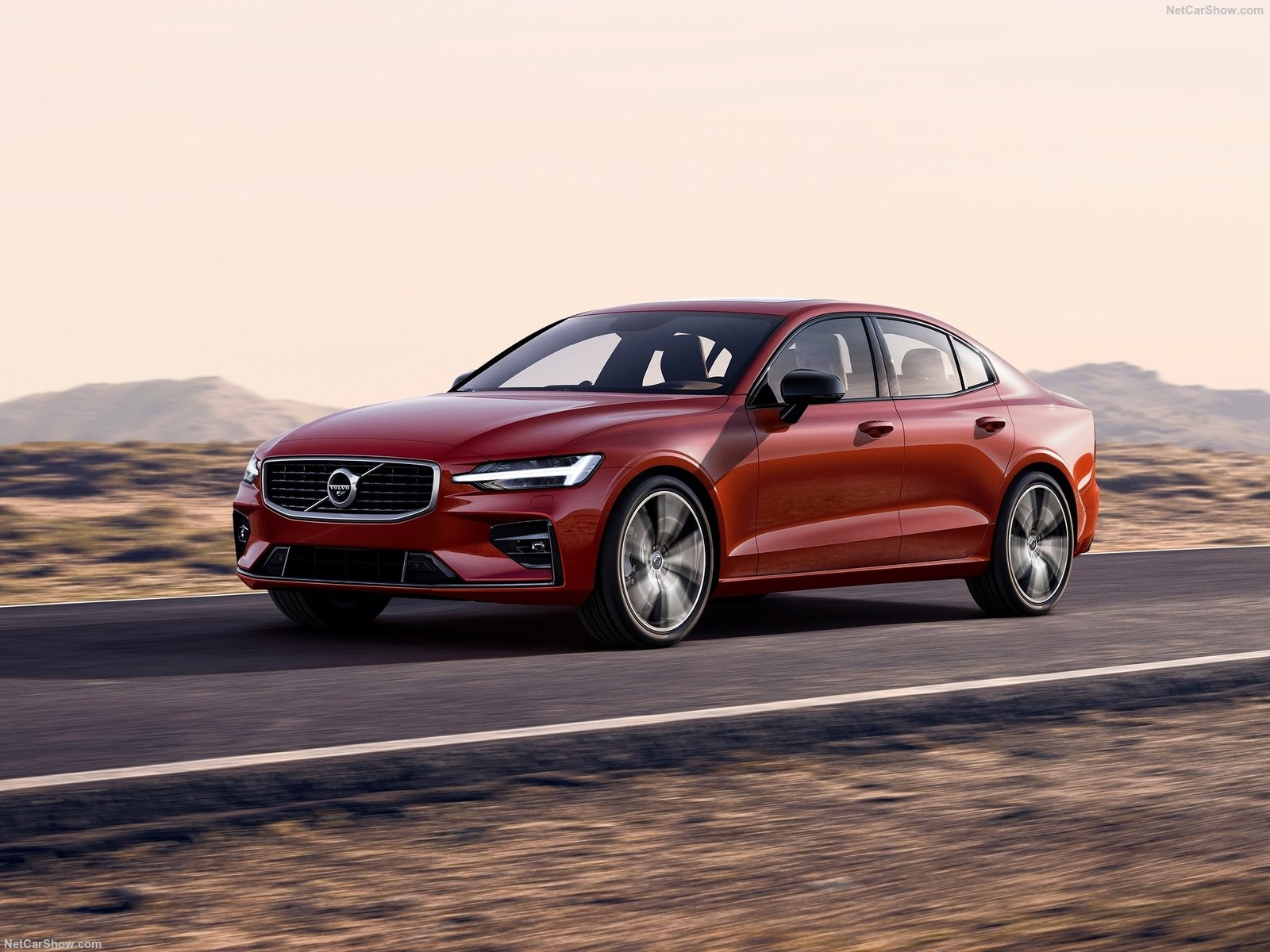 Volvo ограничи скоростта на автомобилите си на 180 км/ч