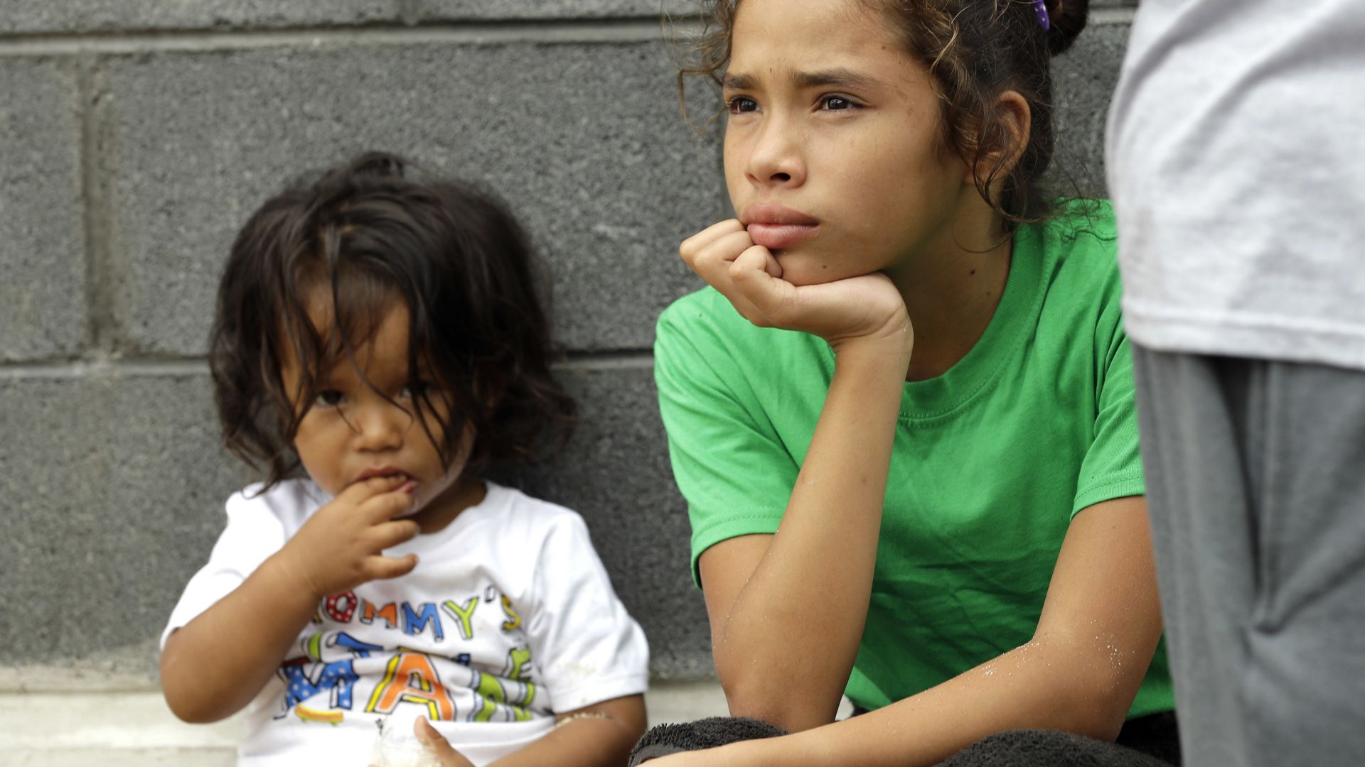 България намали броя на децата в институции с 90 на