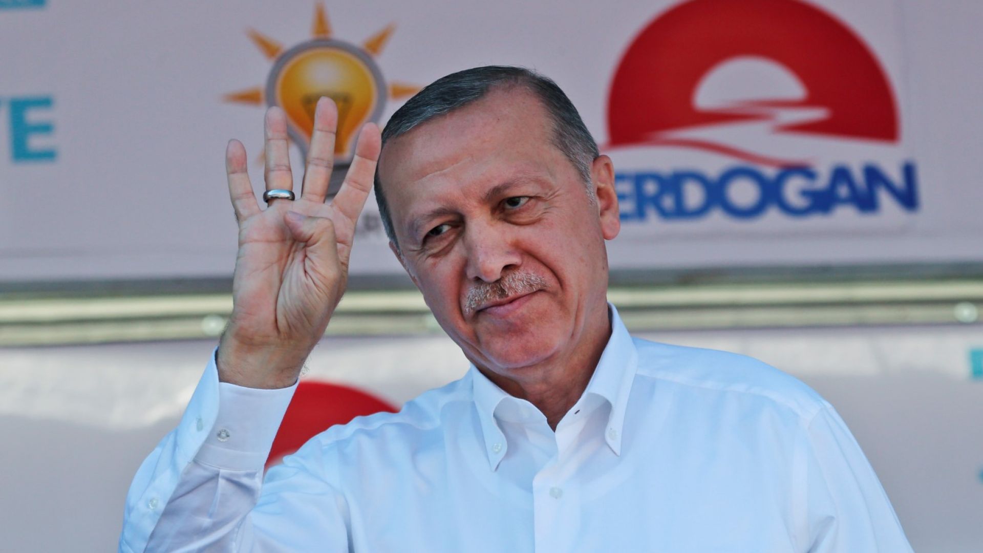 Ердоган тества новото летище в Истанбул: Ако е рекъл Аллах, ще стане марка (видео)