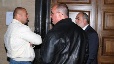 Не е ясно как издирваният с червена бюлетина от Интерпол