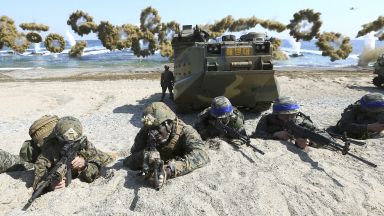 Южна Корея ще плаща повече за войските на САЩ