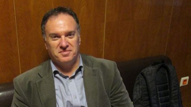 На две-три години е имало такива противопоставяния, коментира пред Нова