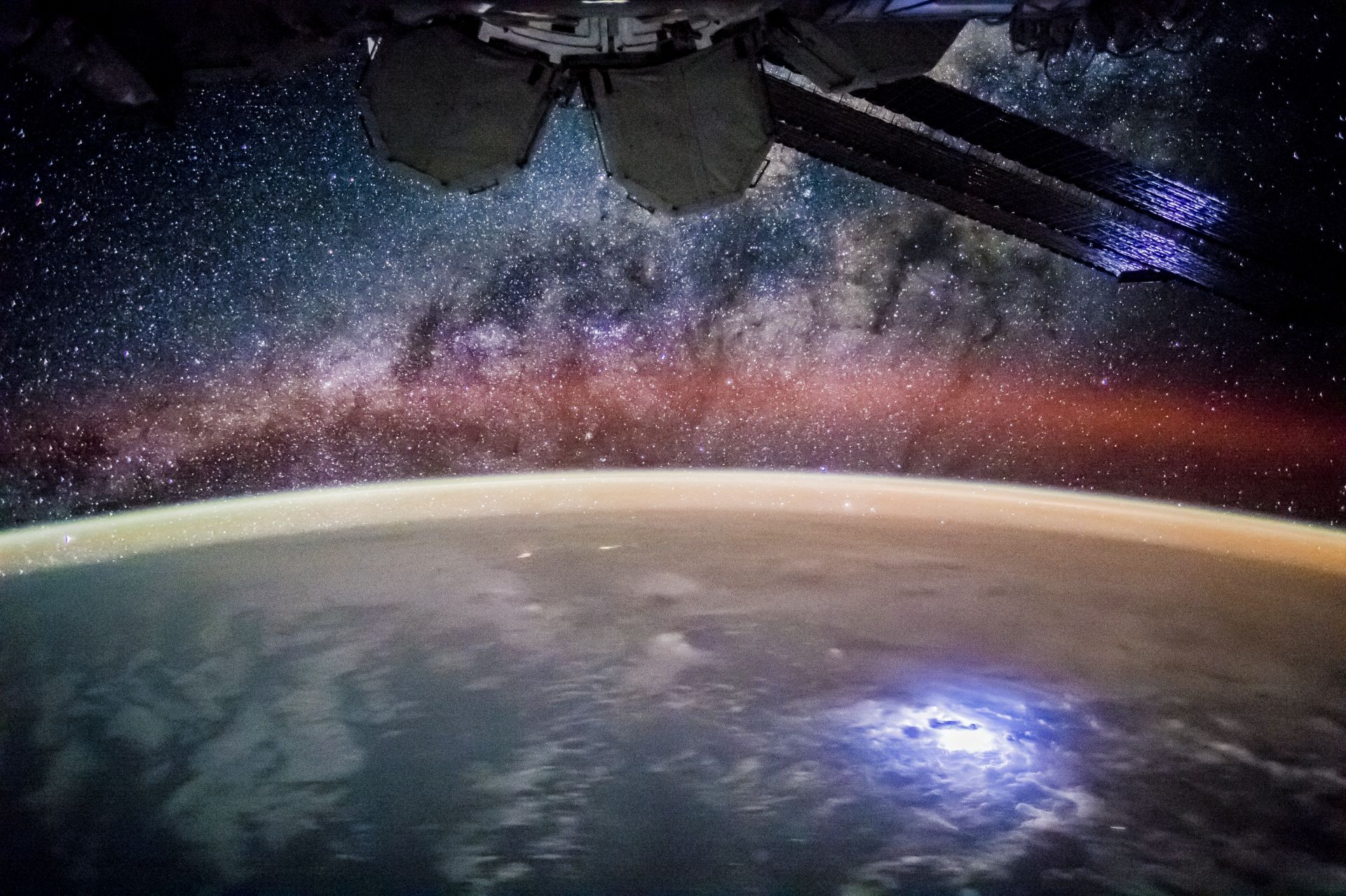 Млечният път от МКС