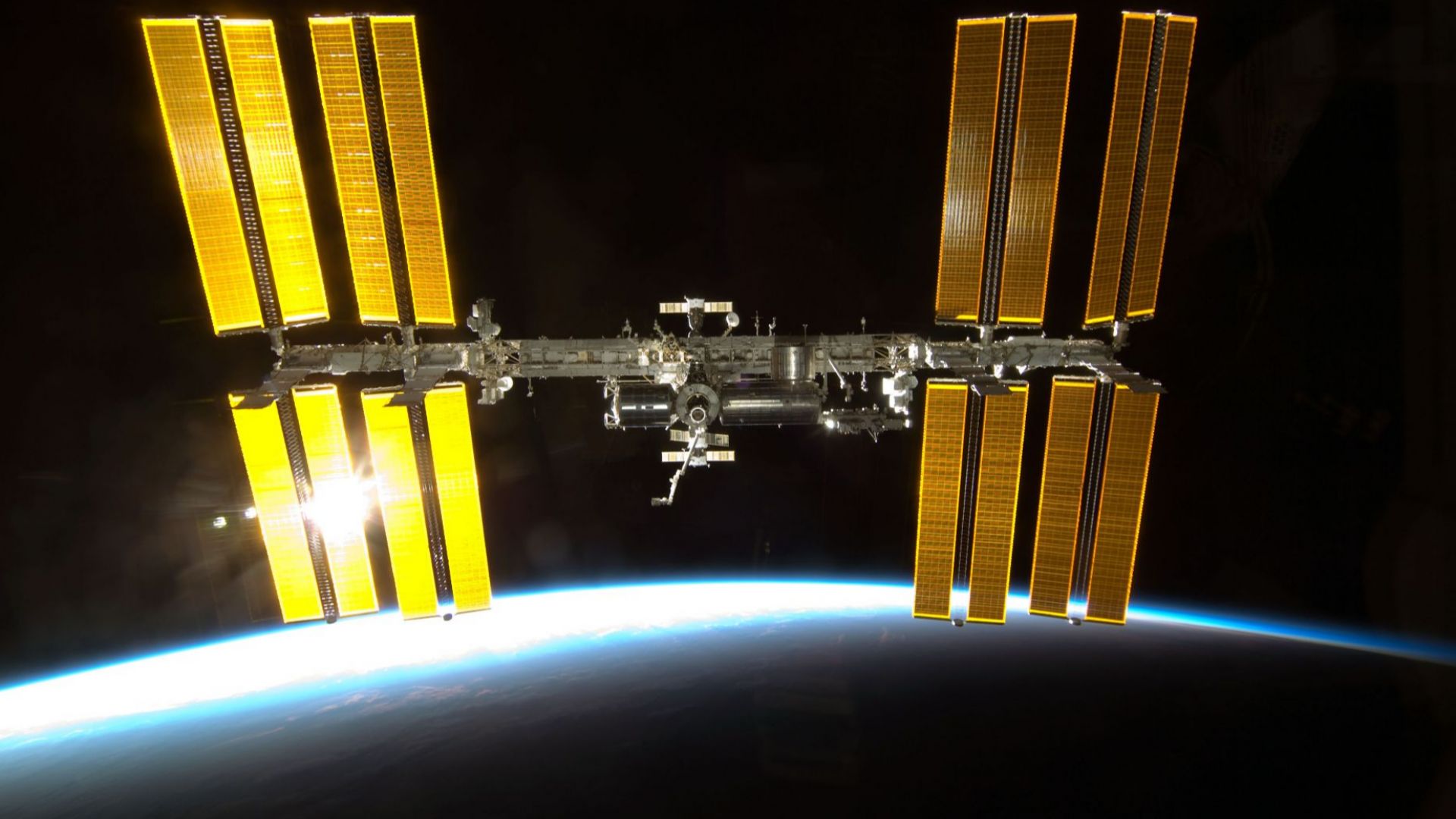 НАСА празнува 25 години от старта на Международната космическа станция