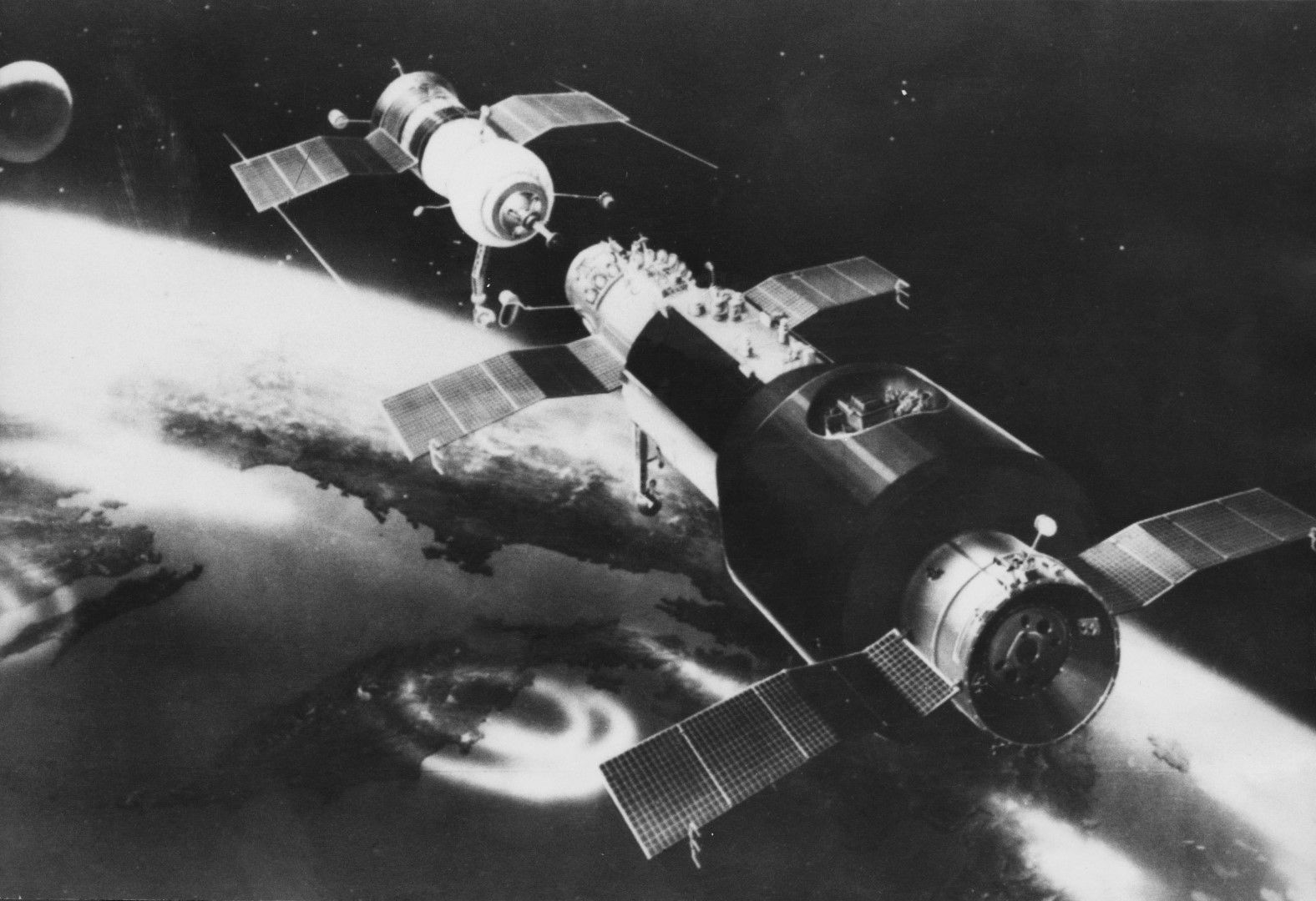 Съветският космически кораб излиза на 6 юни 1971 г.