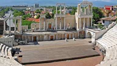 "Лебедово езеро"оживява тази вечер на Античния театър в Пловдив