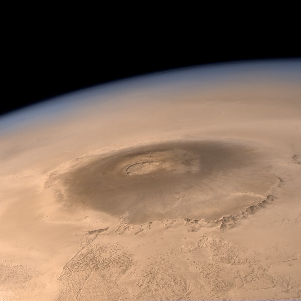 Най-високата планина в Слънчевата система - Olympus Mons