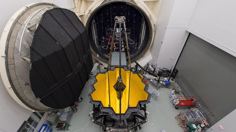 Космическият телескоп „Джеймс Уеб“ премина през симулирано изстрелване