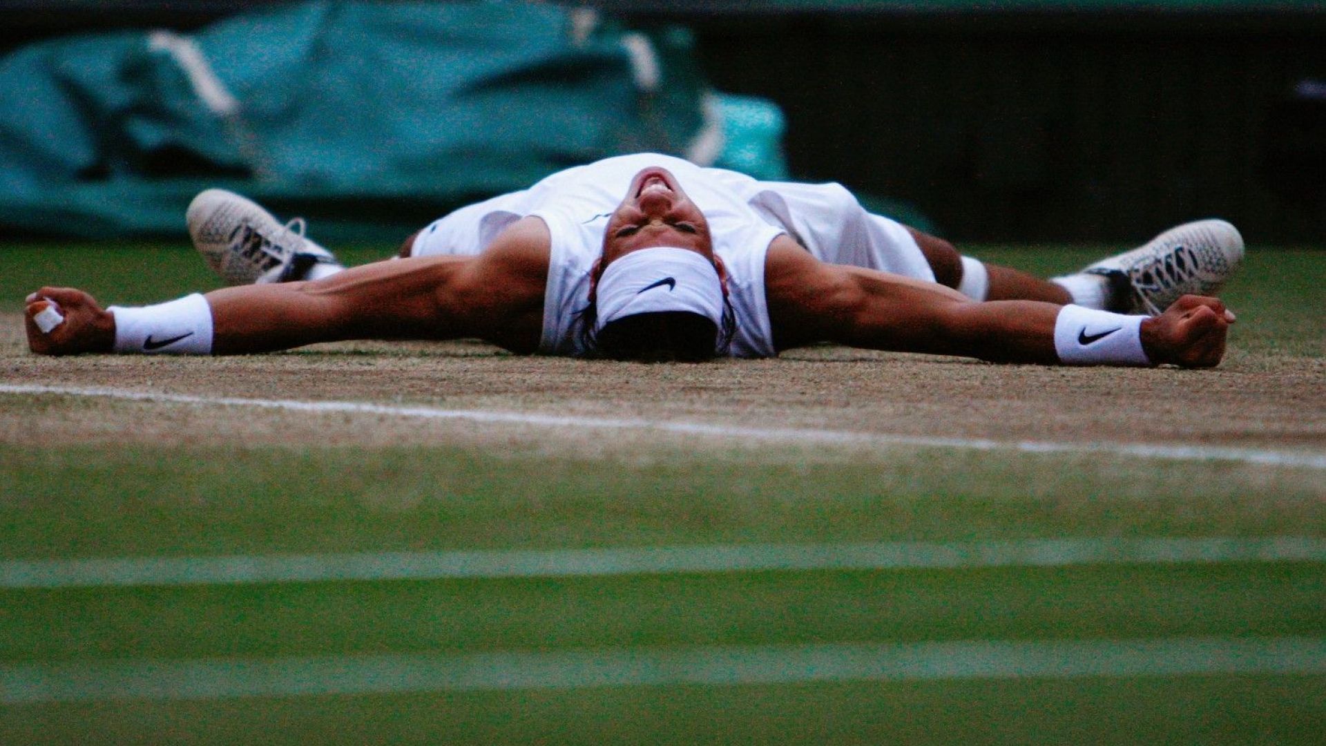 Надал срещу Федерер: Спомен за най-великия мач на свещената трева
