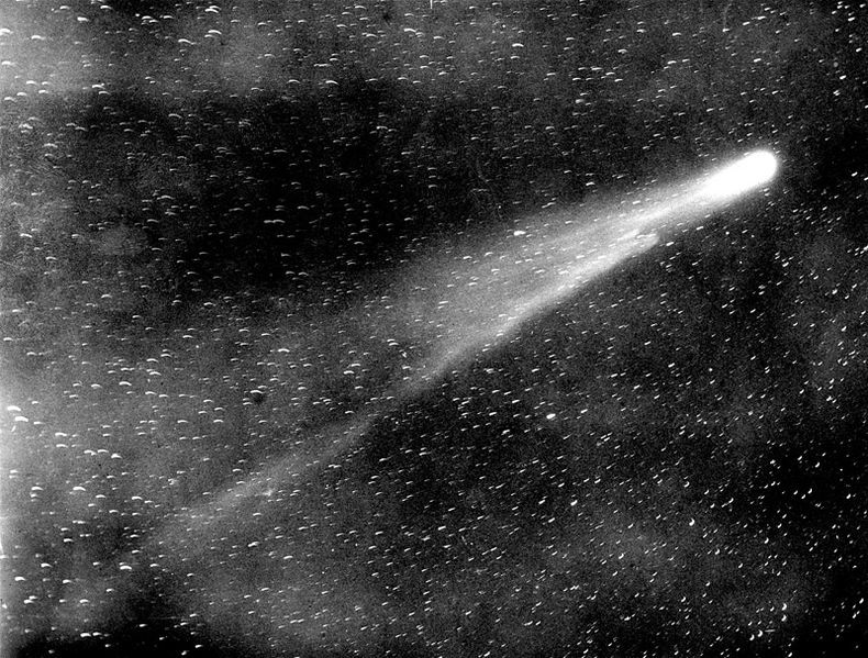 Халеевата комета, заснета през 1910 г.