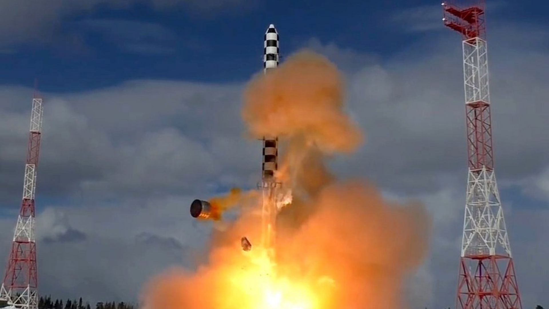 Русия тества най-мощната си ядрена ракета