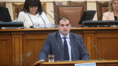 125 депутати оставиха на поста му шефа на КЕВР