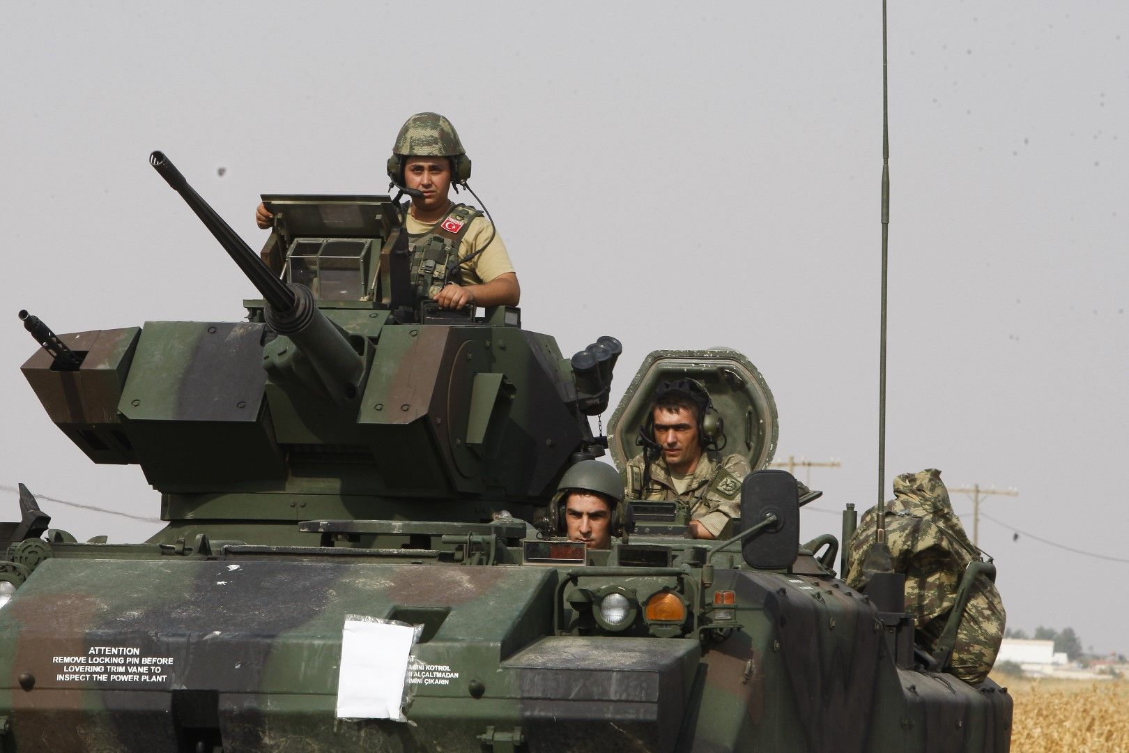 Турски войски навлязоха в Сирия