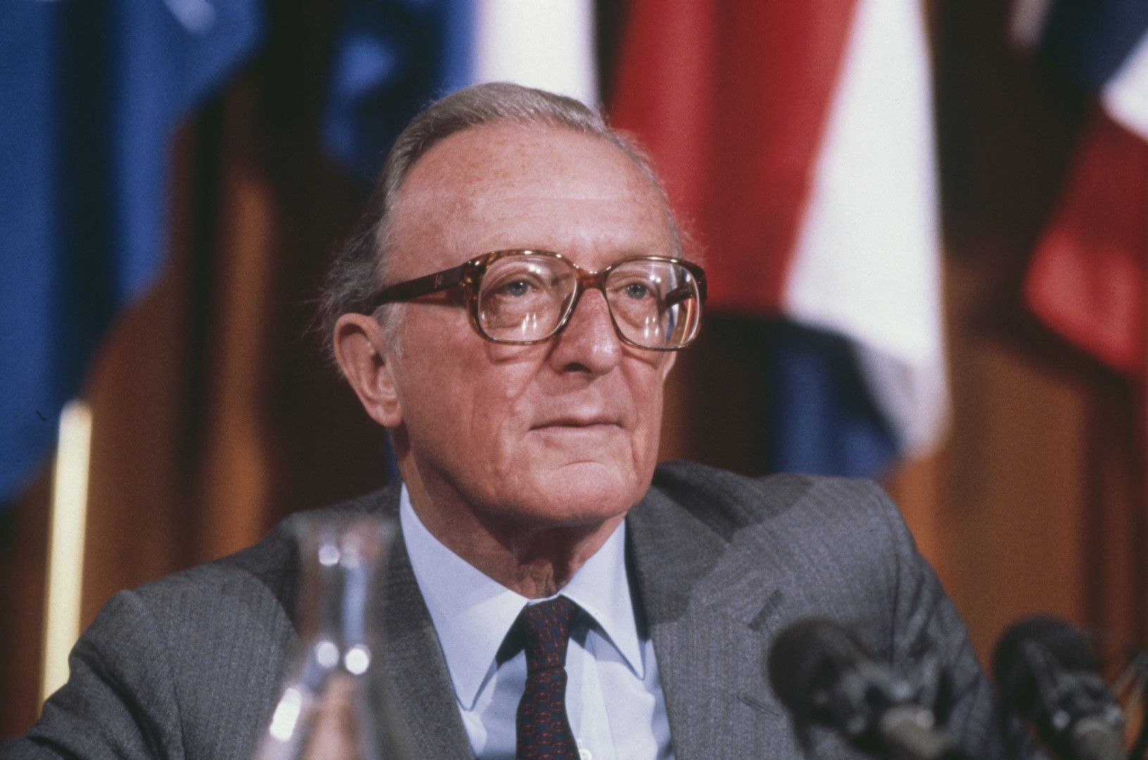 Питър Карингтън е и генерален секретар на НАТО от 25 юни 1984 до 1 юли 1988 г.