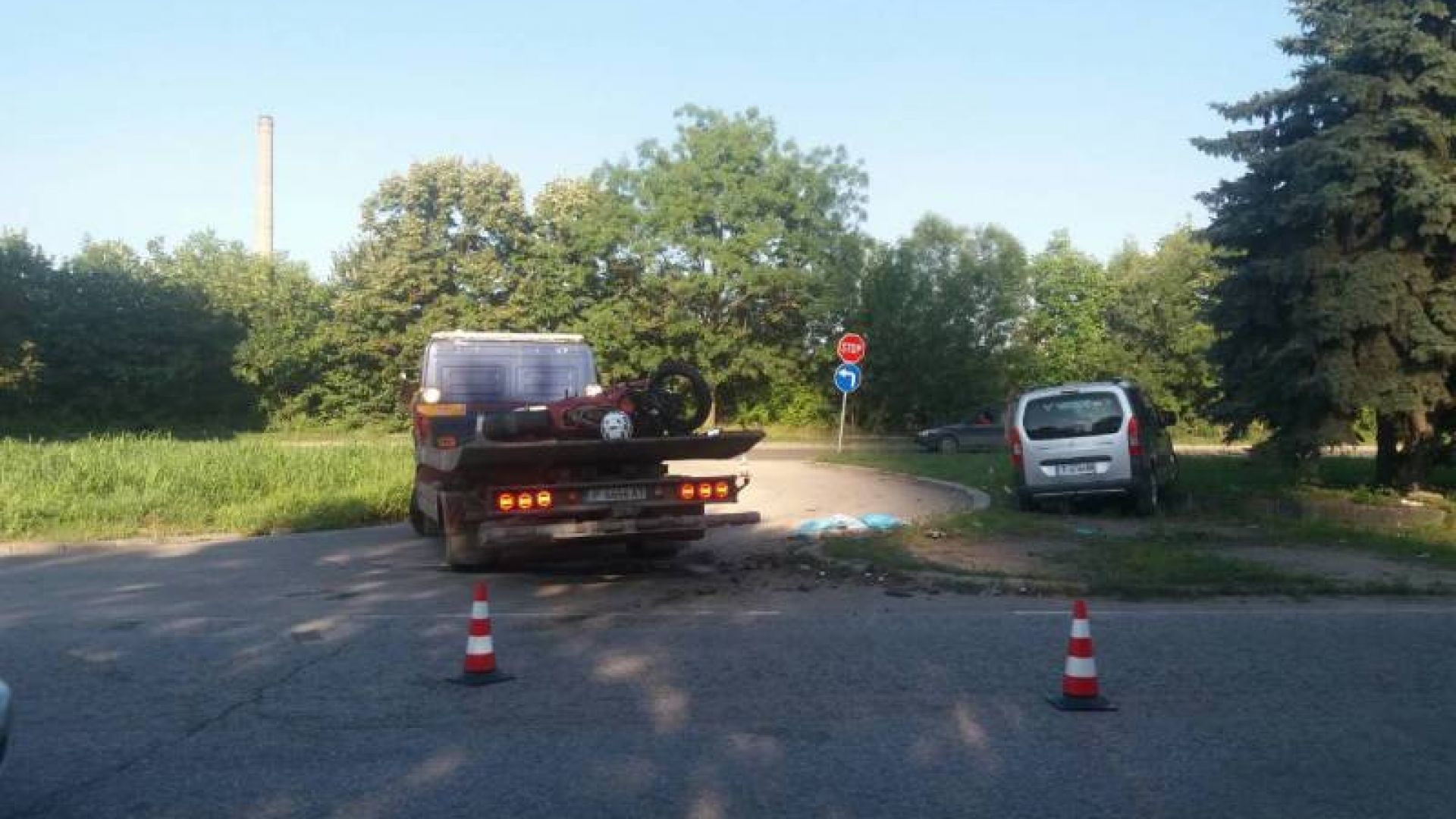 Мотоциклетист загина след удар от кола в  Русе