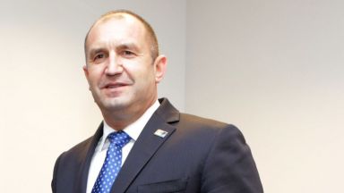 Президентството: Държавният глава не е в България, няма как да разпише освобождаването на Маринов