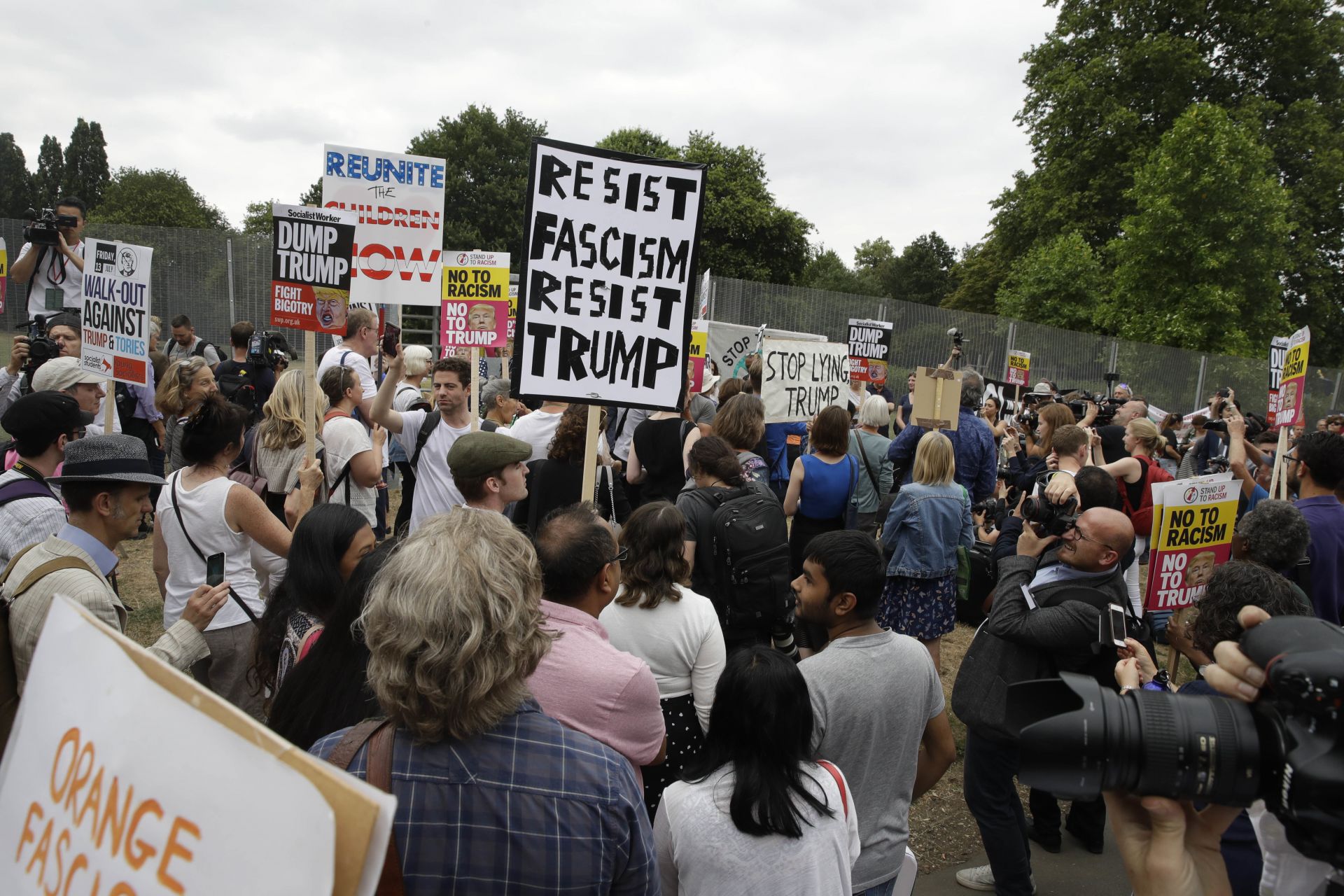 Протестиращи срещу Тръмп в Лондон