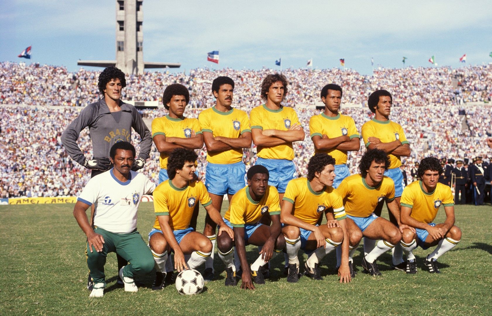 Футболът на бразилците от 1982 г. плени света, а Зико бе в сърцето на всичко. Но - без титла.