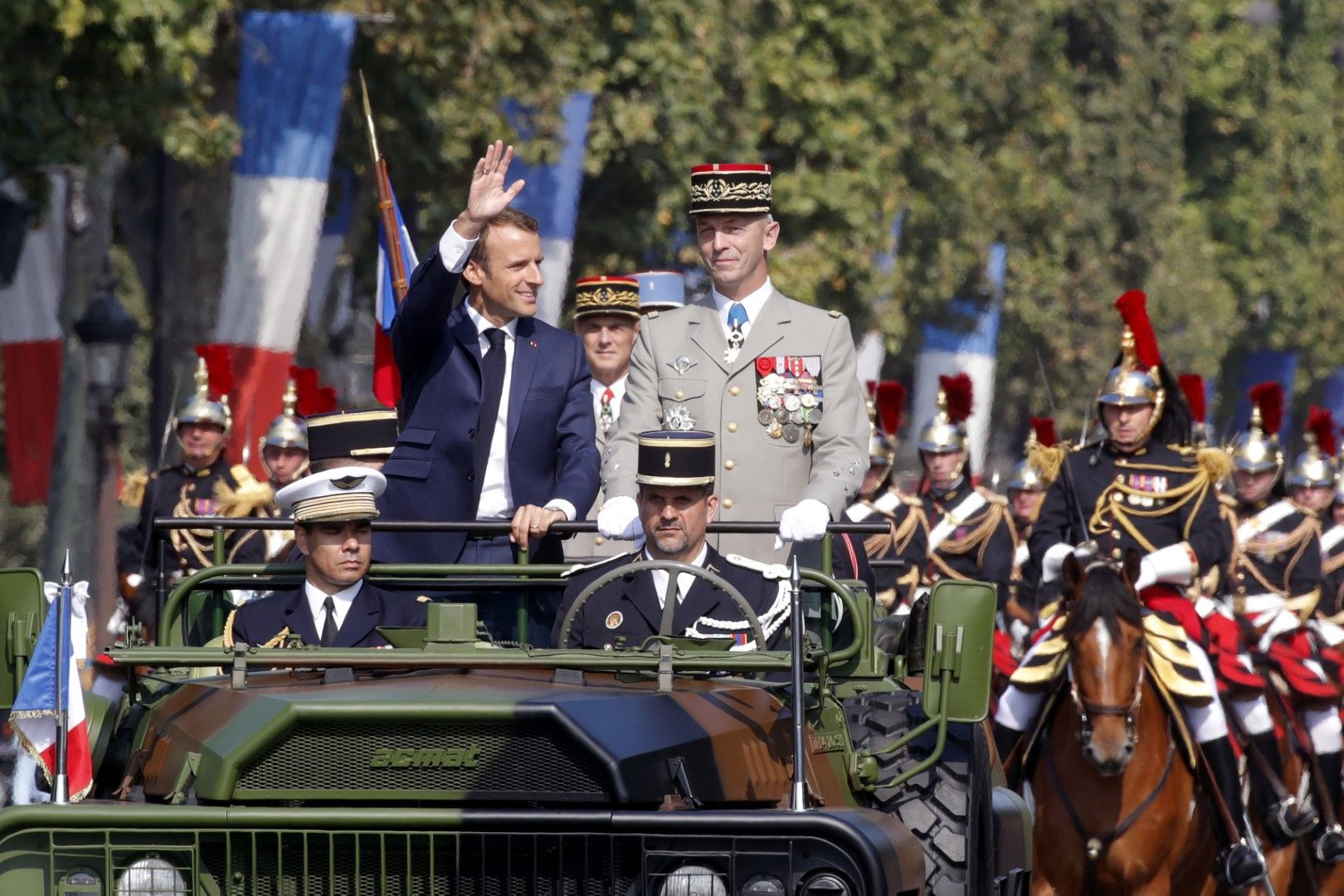 Президентът Еманюел Макрон по време на парада 